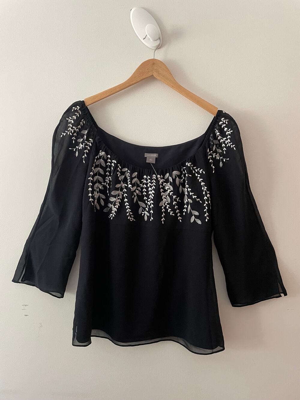 Ann Taylor Whimsigoth Boho 100% Silk Embroidered Chiffon Sheer Blouse Top S:12